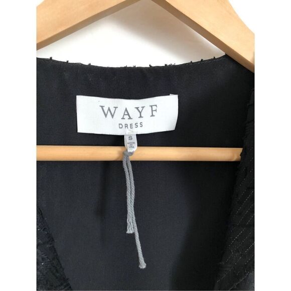 Wayf sleeveless chevron wrap dress size small - Picture 7 of 13